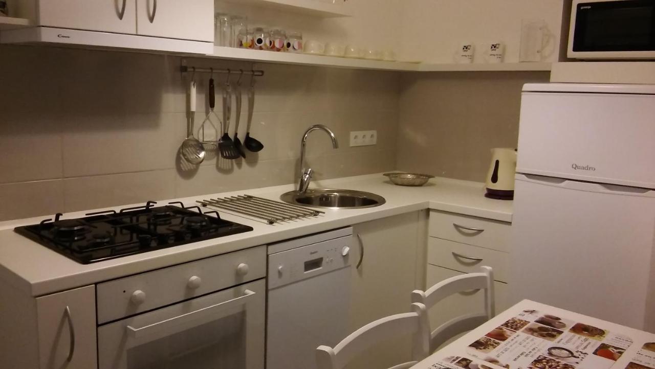Apartmani Vrancic Mandre Exteriör bild